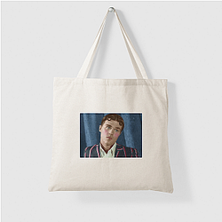 Finn Wittrock has a successful career on stage Finn Wittrock Bags