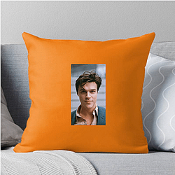 Finn Wittrock has a versatile acting range Finn Wittrock Pillows Cover
