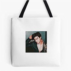 Finn Wittrock is a Juilliard graduate Finn Wittrock Bags