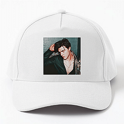 Finn Wittrock is a Juilliard graduate Finn Wittrock Hats & Caps