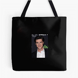 Finn Wittrock also appeared in the film The Big Short Finn Wittrock Bags