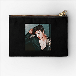 Finn Wittrock is a Juilliard graduate Finn Wittrock Zipper Pouches