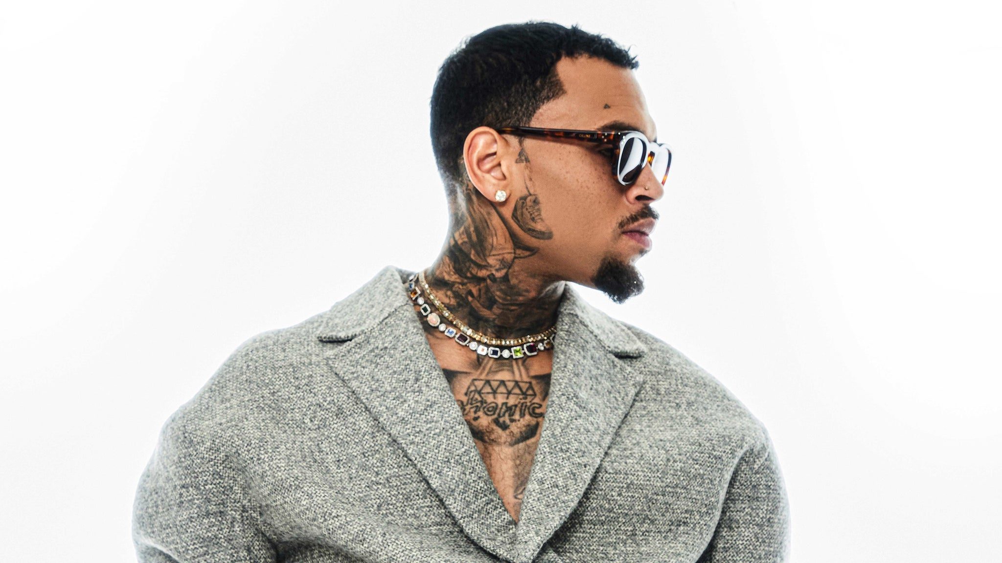 Chris Brown Official Store: Inside the Singer’s Must‑Have Gear