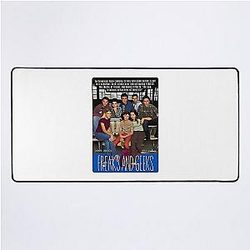 Freaks and Geeks - Een cultklassieker over tieners navigeren middelbare school in de jaren '80 Desk Mat