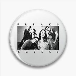 Freaks and Geek - Retro Pin