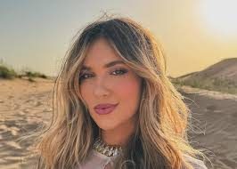 Virginias Fanbase The Community That Supports Her Success