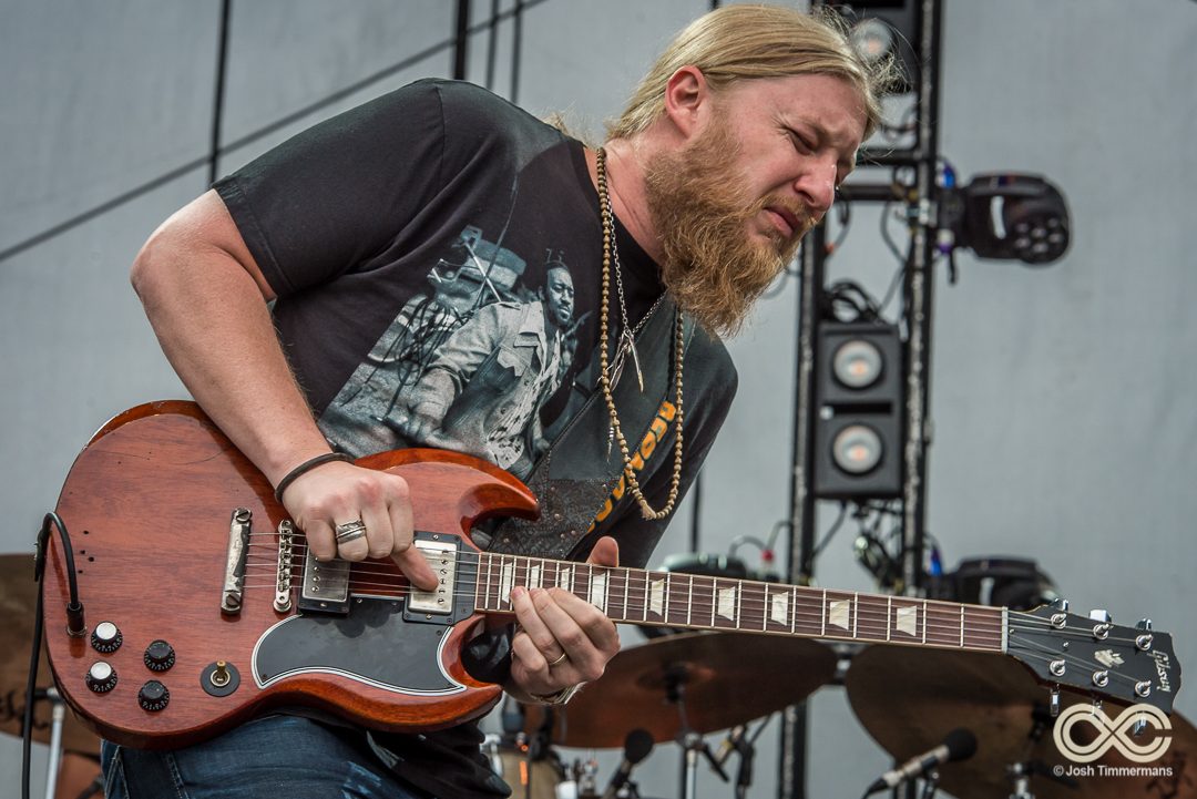 Derek Trucks Unmatched Talent in Modern Guitar Playing
