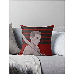 G-Dragon - M Throw Pillow