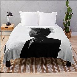 G-DRAGON Übermensch 2025 World Tour Panel Big Bang Kpop group Throw Blanket