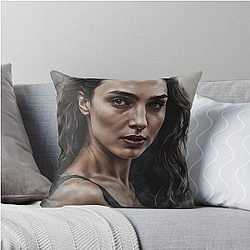 Fan Art Gal Gadot Throw Pillow