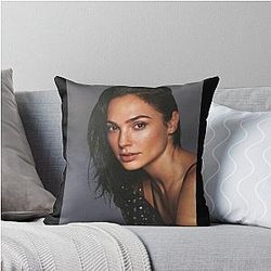 Gal Gadot Art Throw Pillow