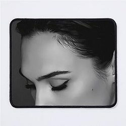 Gal Gadot Mouse Pad