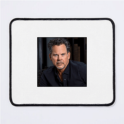 Chart-Topping Artist Gary Allan Mouse Pads