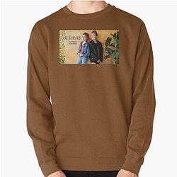 gavin magnus señorita Pullover Sweatshirt
