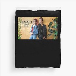 gavin magnus señorita Duvet Cover
