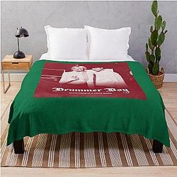 gavin magnus drummer boy Throw Blanket