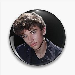 Gavin Casalegno Pin