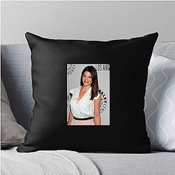 Style Icon Genevieve Padalecki Pillows Cover
