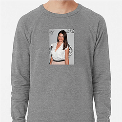 Style Icon Genevieve Padalecki Sweatshirts