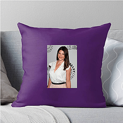 Style Icon Genevieve Padalecki Pillows Cover
