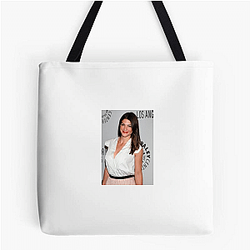 Style Icon Genevieve Padalecki Bags
