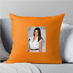 Style Icon Genevieve Padalecki Pillows Cover