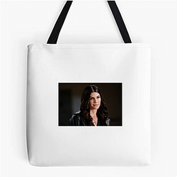 Red Carpet Queen Genevieve Padalecki Bags