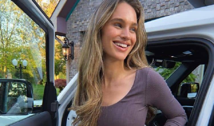 Abbie Herbert Merch: Must-Have Items for Every Superfan!