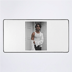 Screen Heartthrob Georgie Farmer Mouse Pads