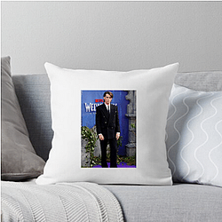 Action Star Georgie Farmer Pillows Cover
