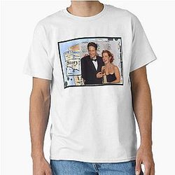 David Duchovny and Gillian Anderson Golden Globes Classic T-Shirt
