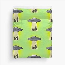 Gillian Anderson as Dana White Duvet Cover