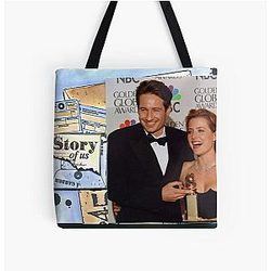 David Duchovny and Gillian Anderson Golden Globe Tote Bag