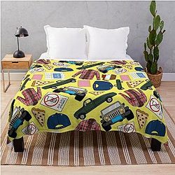 Luke Lorelai Fan Pattern Icons All Over Print Yellow Pack Throw Blanket