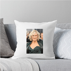 Red Carpet Queen Glenn Close Pillows Cover