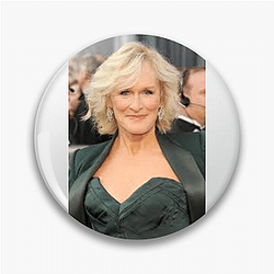 Red Carpet Queen Glenn Close Pins