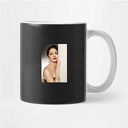 Gloria Estefan has won seven Grammy Awards Gloria Estefan Mugs