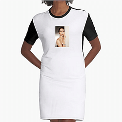 Gloria Estefan has won seven Grammy Awards Gloria Estefan Dresses