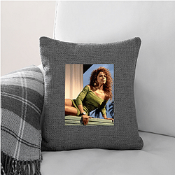 Gloria Estefan was a Kennedy Center Honoree Gloria Estefan Pillows Cover