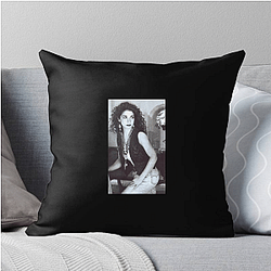 Gloria Estefan has sold over 100 million records Gloria Estefan Pillows Cover