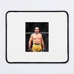 Brazilian Veteran Glover Teixeira Mouse Pads