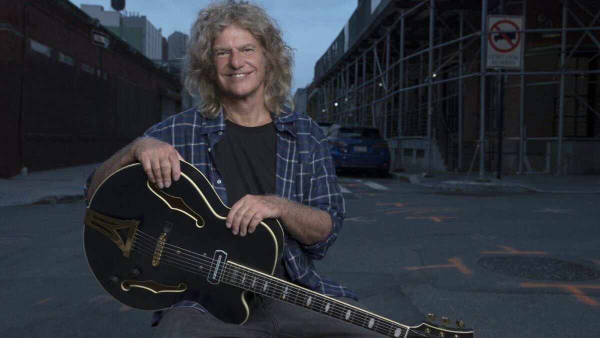 The intricate guitar work that sets Pat Metheny apart from his peers