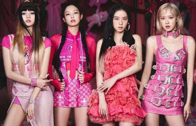 "Step Up Your Style with Blackpink Merch from the Official Shop!"