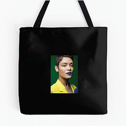 Grace Byers' most famous role is in the TV series Empire Grace Byers Bags