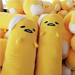 68/110cm Gudetama Plush Doll giocattolo ripieno Anime lungo tiro cuscino Hug sonno divano Cuscino Decorazione bambini Regali di compleanno