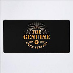 Gwen Stefani Born 1969 Music D75 Desk Mat