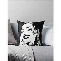 90s Gwen Stefani portrait  Throw Pillow