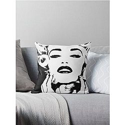 Gwen Stefani no doubt t shirt  Throw Pillow