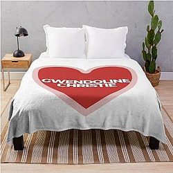 I Heart Gwendoline Christie Throw Blanket