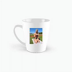 Bantamweight King Hannah Goldy Mugs